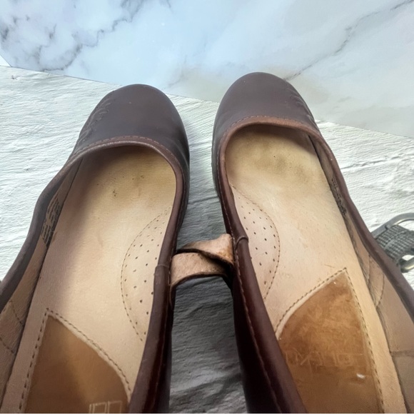 Dansko Savanna Flower Embossed Brown Leather Mary Jane Clog Shoe - Picture 12 of 16